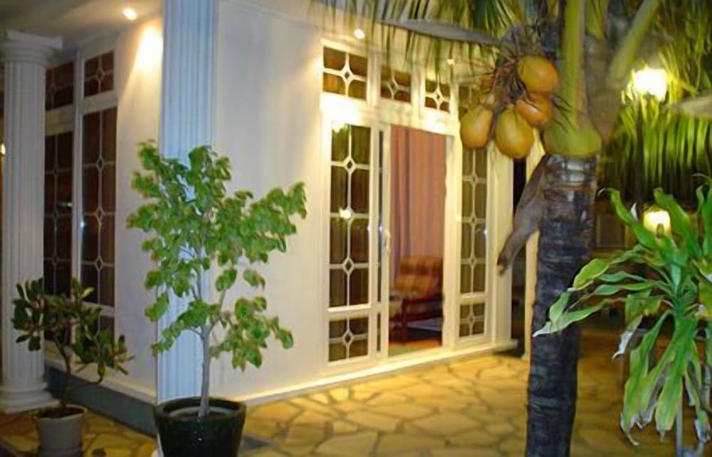 Rayan Tourist Villa