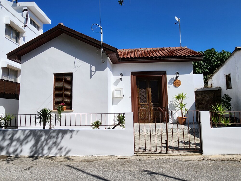 Mystic Guest House Walled City Famagusta
