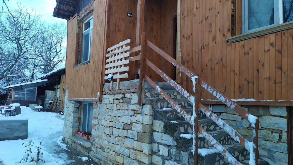 Villa Nina in Kramolin, Beautiful Stay in Bulgaria