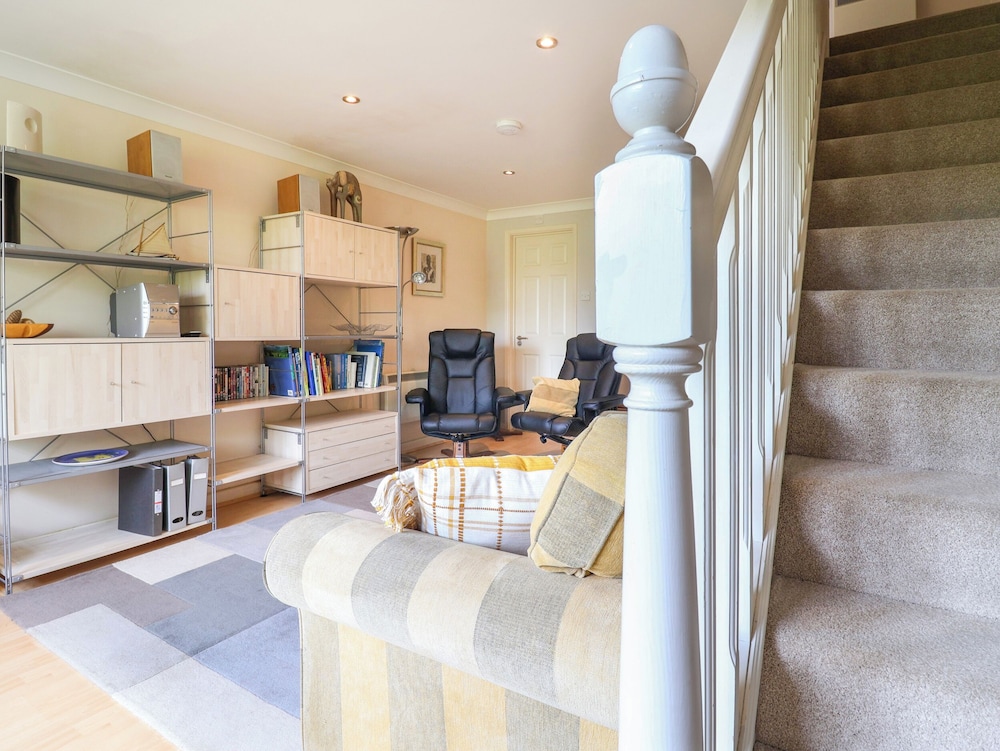 50 Fernhill Heights