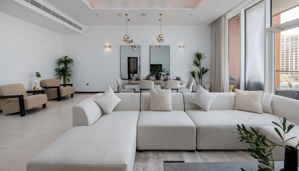 Tiara Residences - Mint Stay