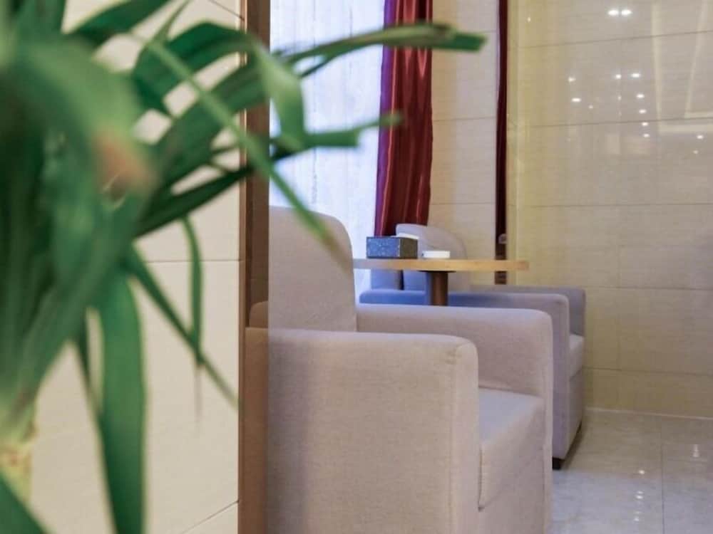 GreenTree Inn Hefei Feixi County South Jinzhai Road Jinyun International Hotel