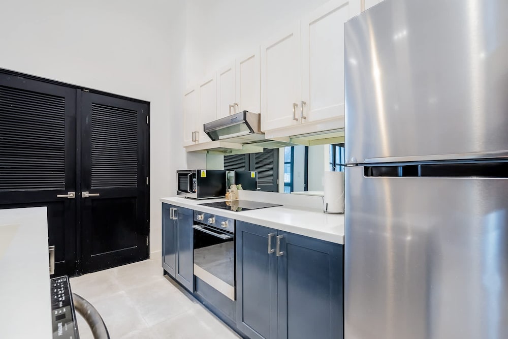 w Contemporary 1BR in Plaza Catedral