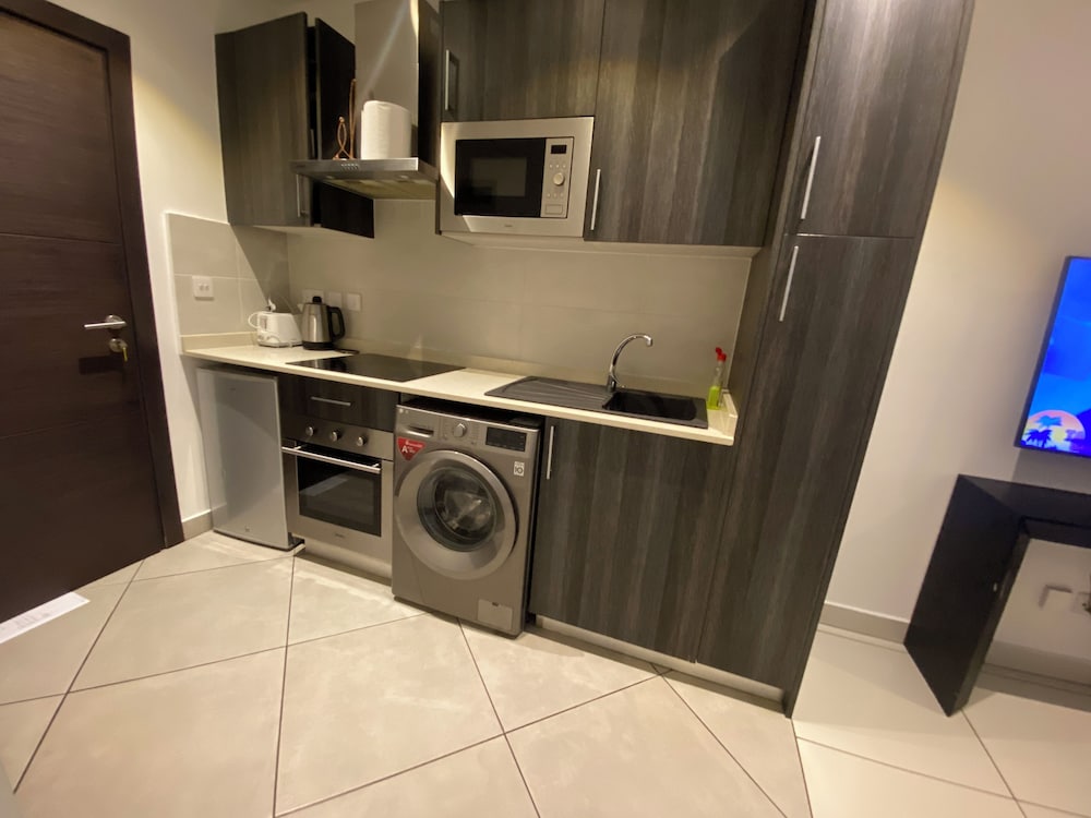 Splendid Apartments at Embassy Gardens
