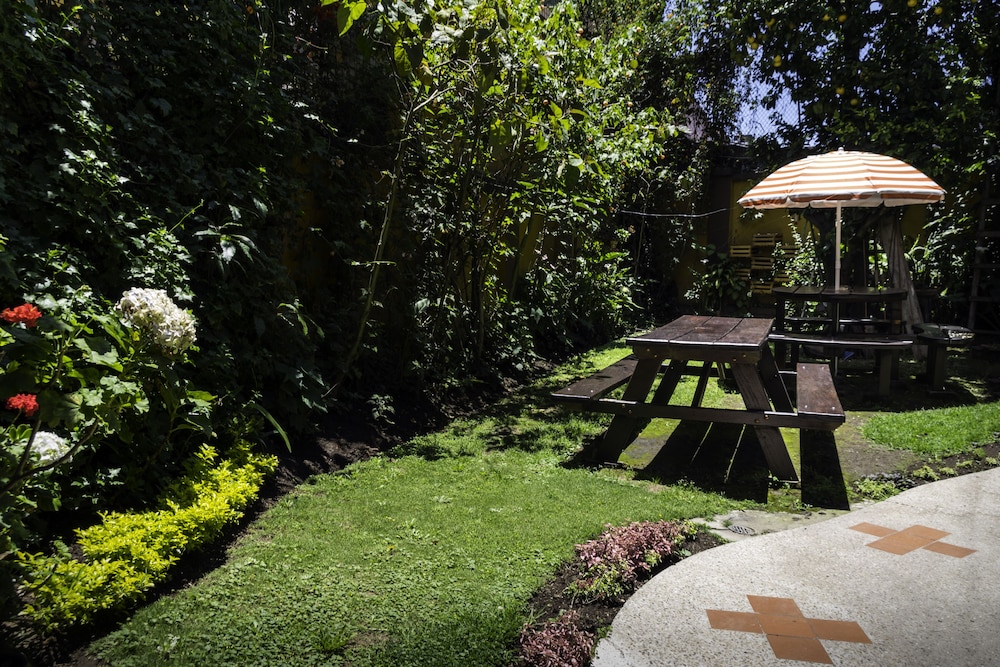 Arupo Bed and Breakfast