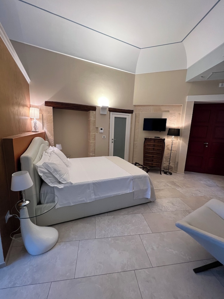 Ortigia Royal Suite