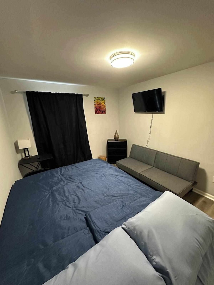 Fidelia Guest House 40 Holland Newark