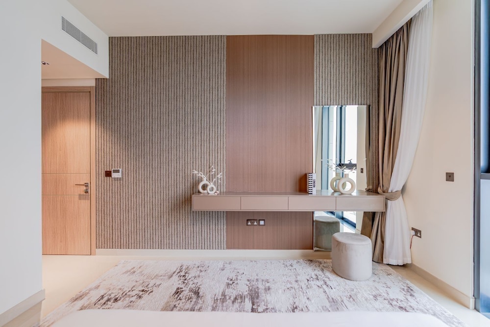 Sophisticated Interior near Hayat Beach