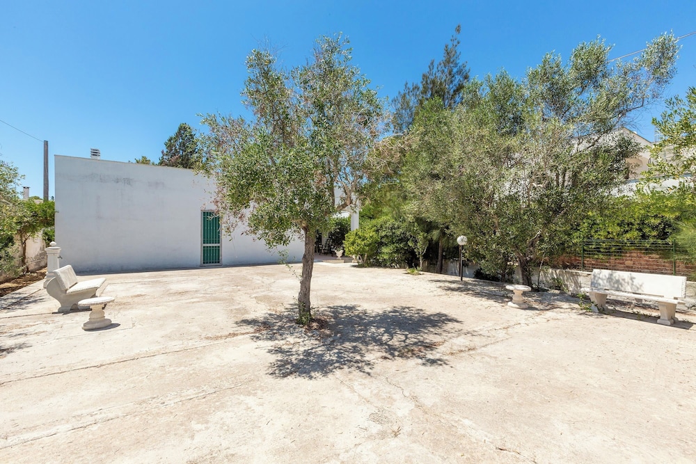 4085 Villa Teresa Portoselvaggio by Barbarhouse view 2