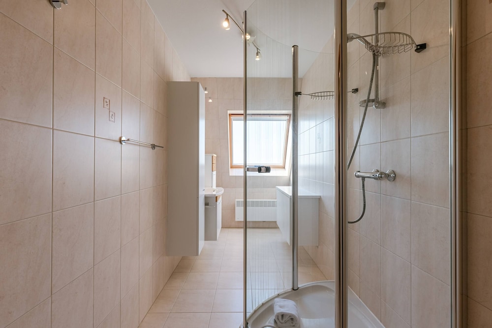 Huswell - Comfortable Apartment With Scenic Views