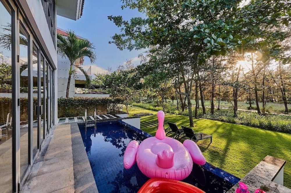 Ocean Luxury Villas Danang