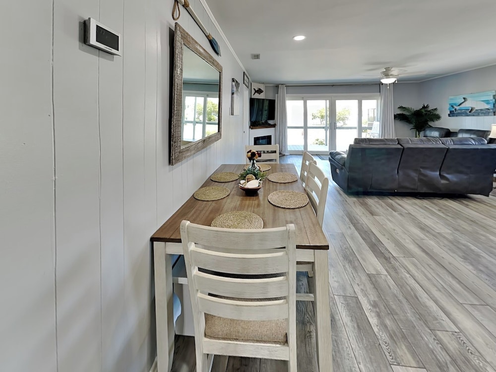 Unforgettable Memories by Topsail Realty