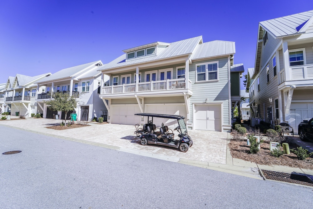 Prominence on 30A by Panhandle Getaways