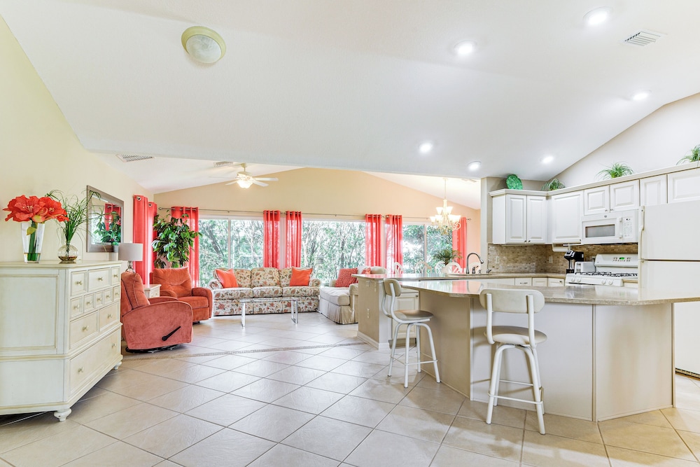 Single-story Home w/ Golf Cart in The Villages