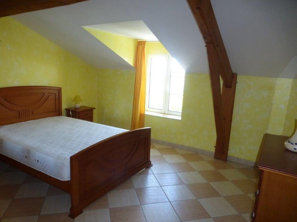 Spacious Holiday Home in Monsegur With Pool