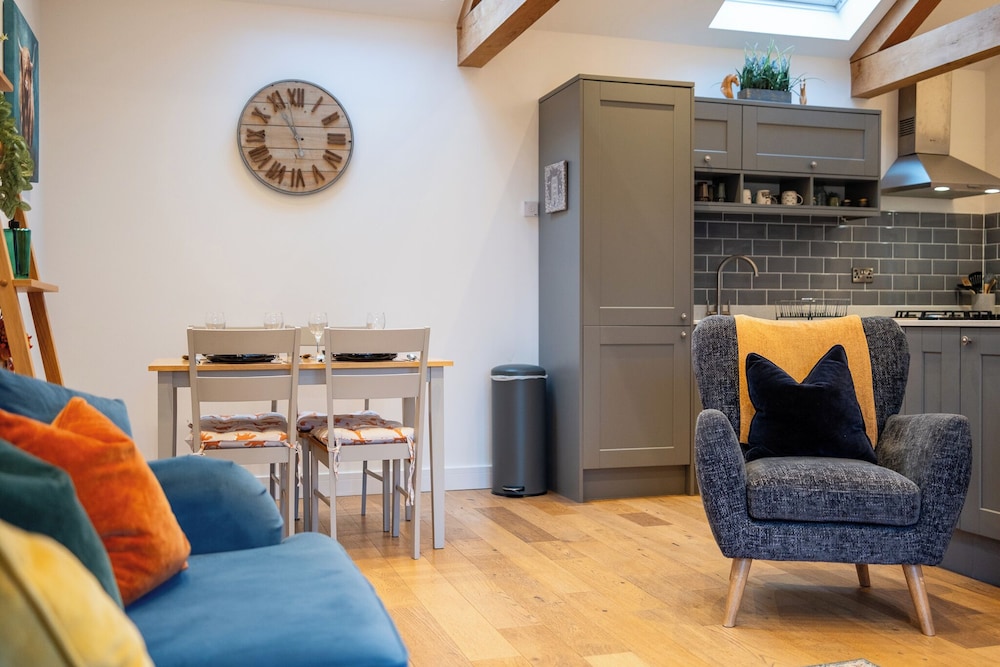 Beautiful 2 Bedroom Barn in Cerney Wick