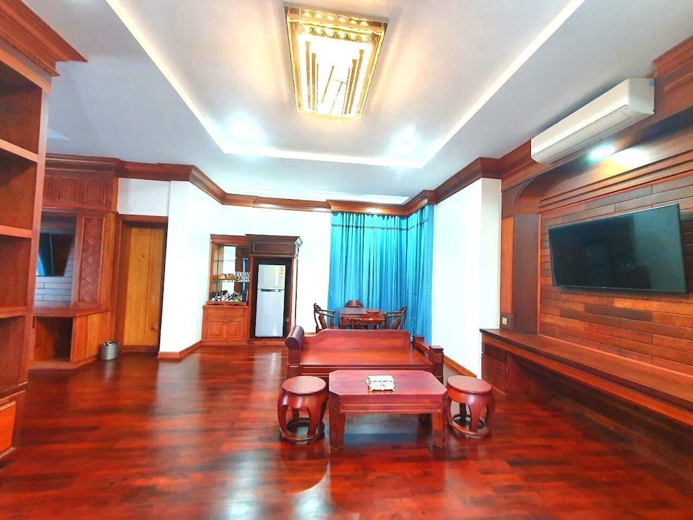 Try Palace Resort Sihanoukville