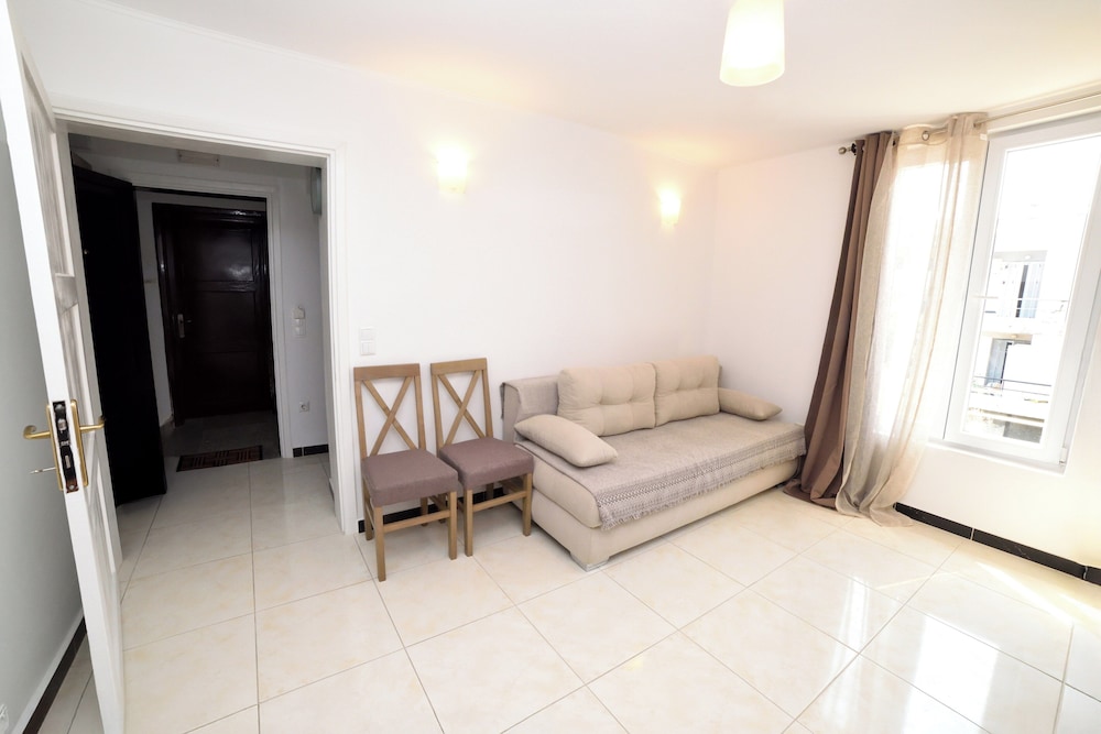 Casa Rosa by Corfuescapes