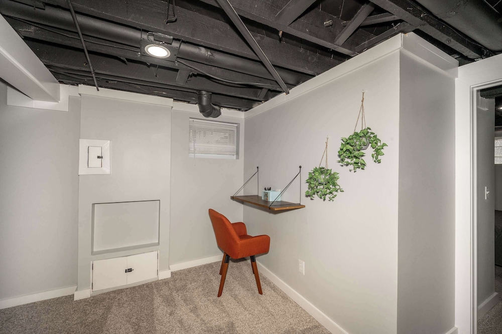 Modern Cincy Home - For 6