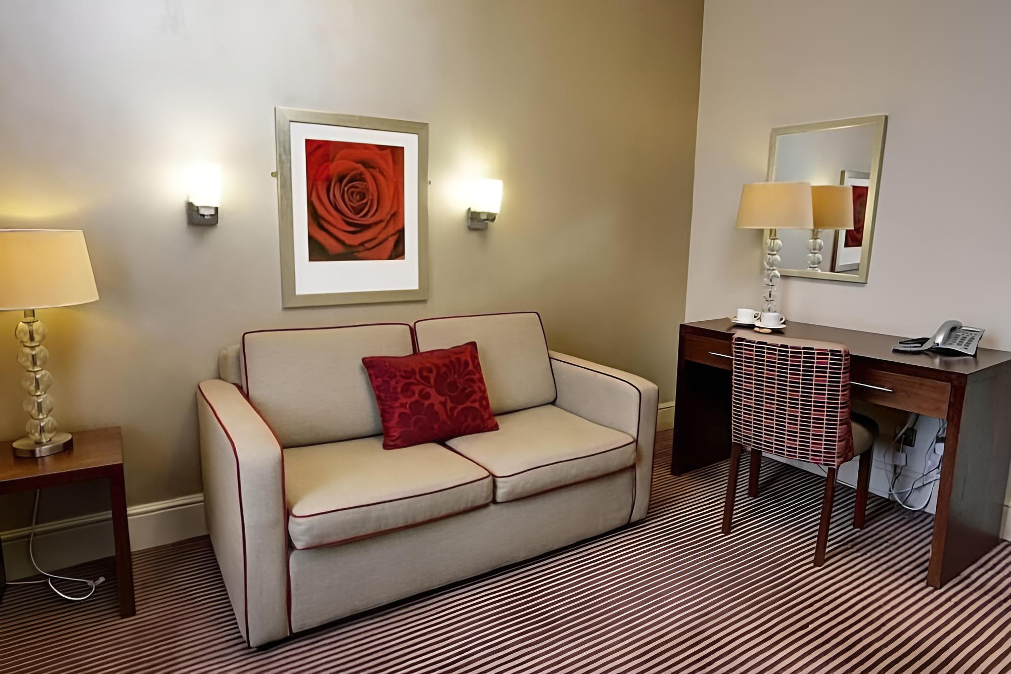 Westley Hotel