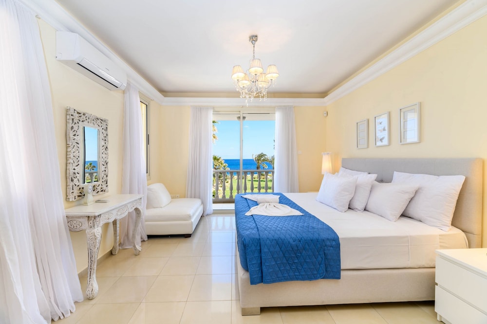 Royal Beachfront Villa