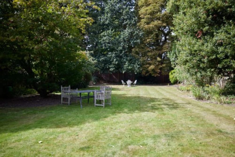 outdoor bbq area