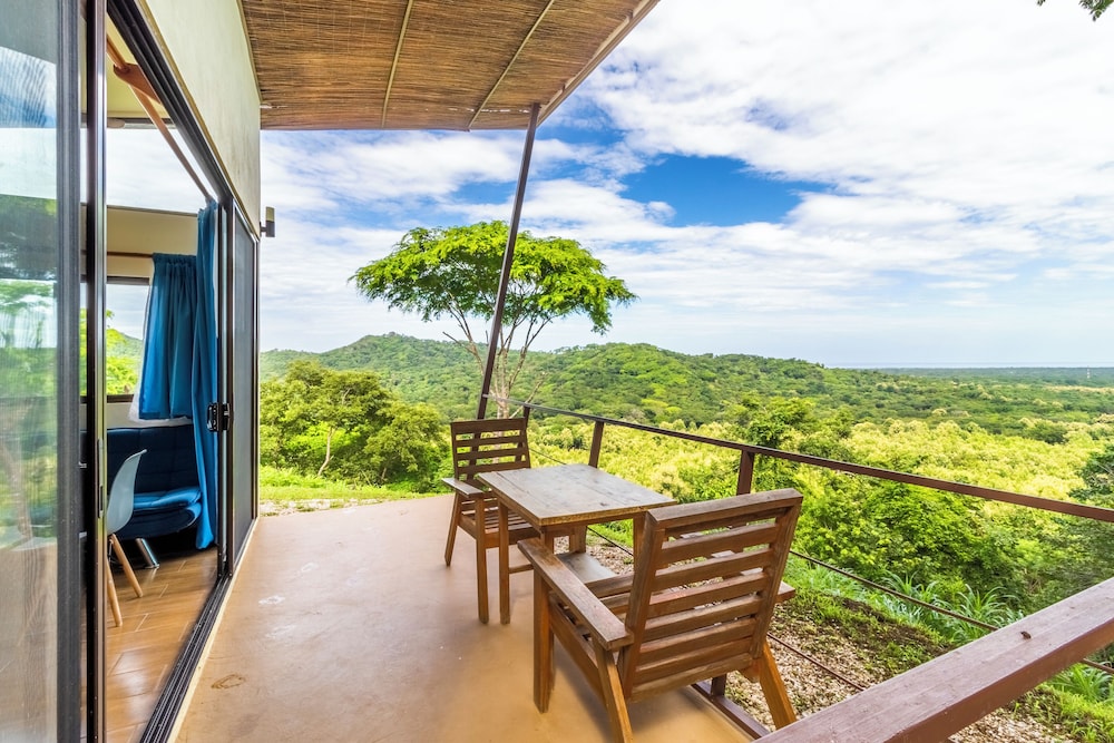 SkyCloud Bungalows