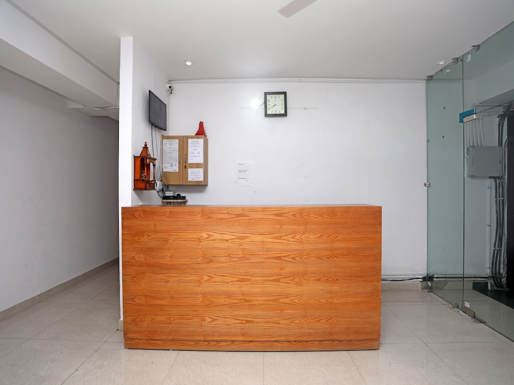 OYO 18347 Hotel Mountain Inn view 2