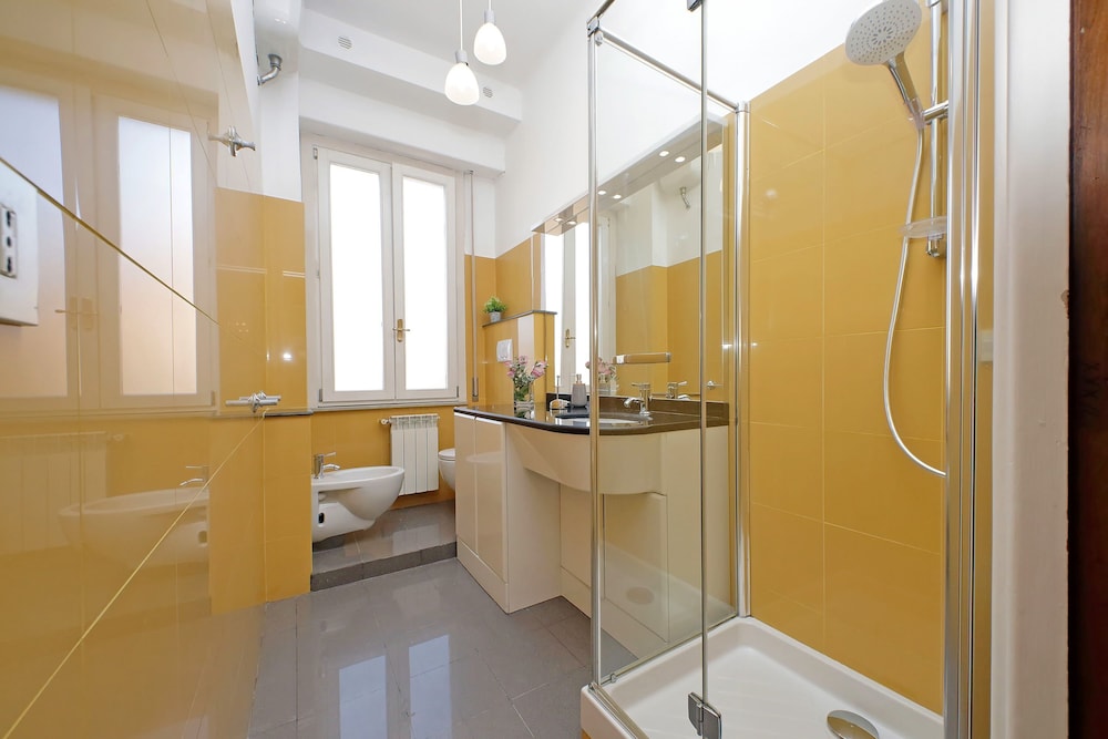 4bnb - Spacious Gracchi Apartment