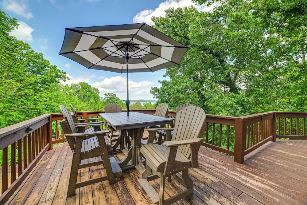 Kentucky Lake Retreat: A Memory-making Getaway