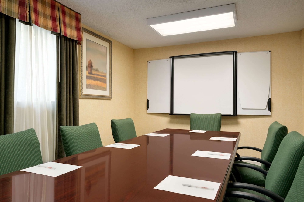 meeting & event spaces