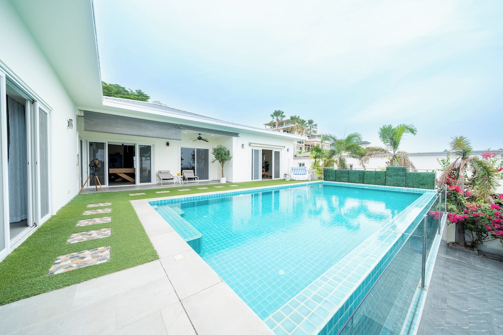 Siam Royal View Pattaya
