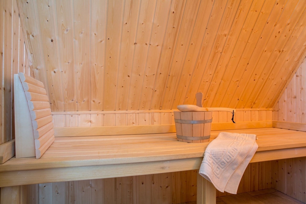Holiday Home Bodden With Sauna and Harbor