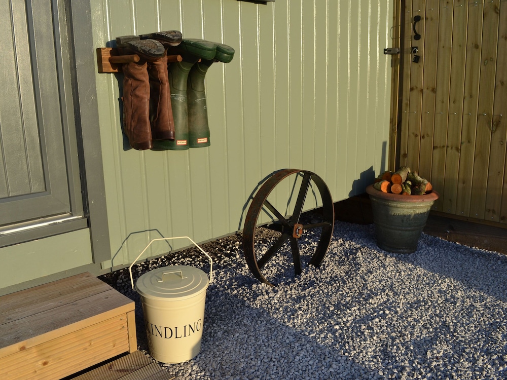 Heather Hut at Copy House Hideaway