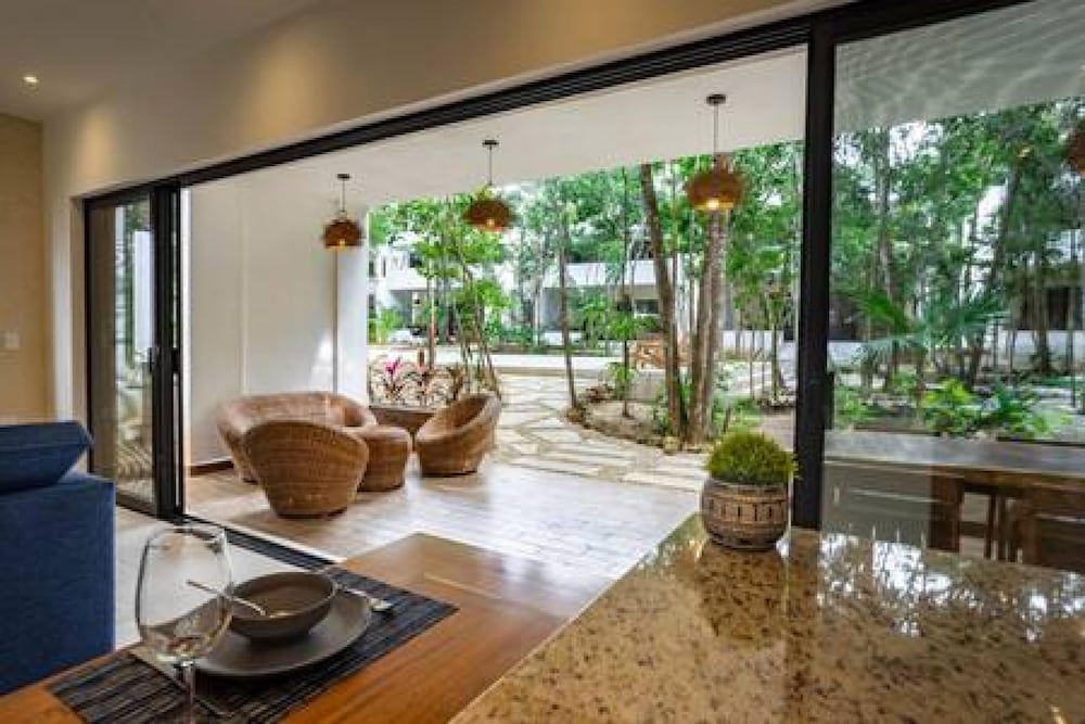 Villa Edzna Resort Pool AC Fast Internet