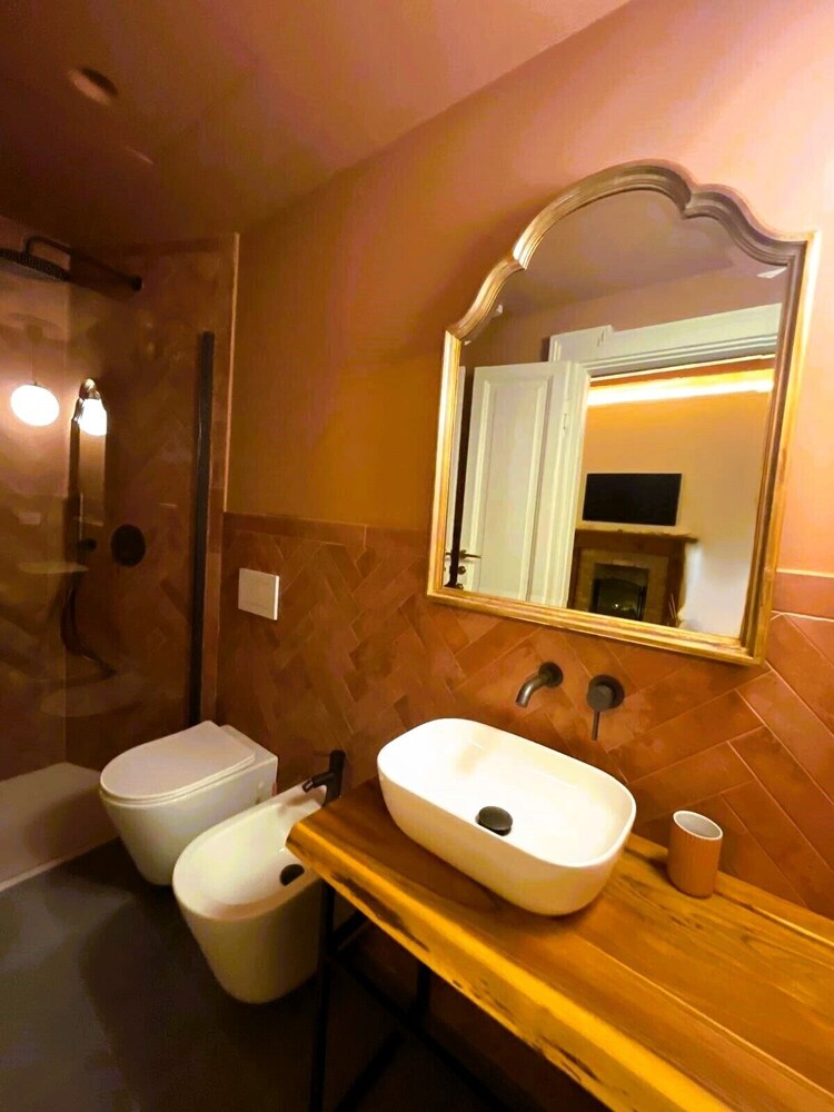 YOUnique Boutique Rooms