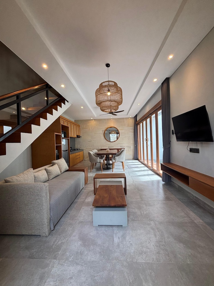Villa Nak Anak Sanur - Luxury 2 BR Villa