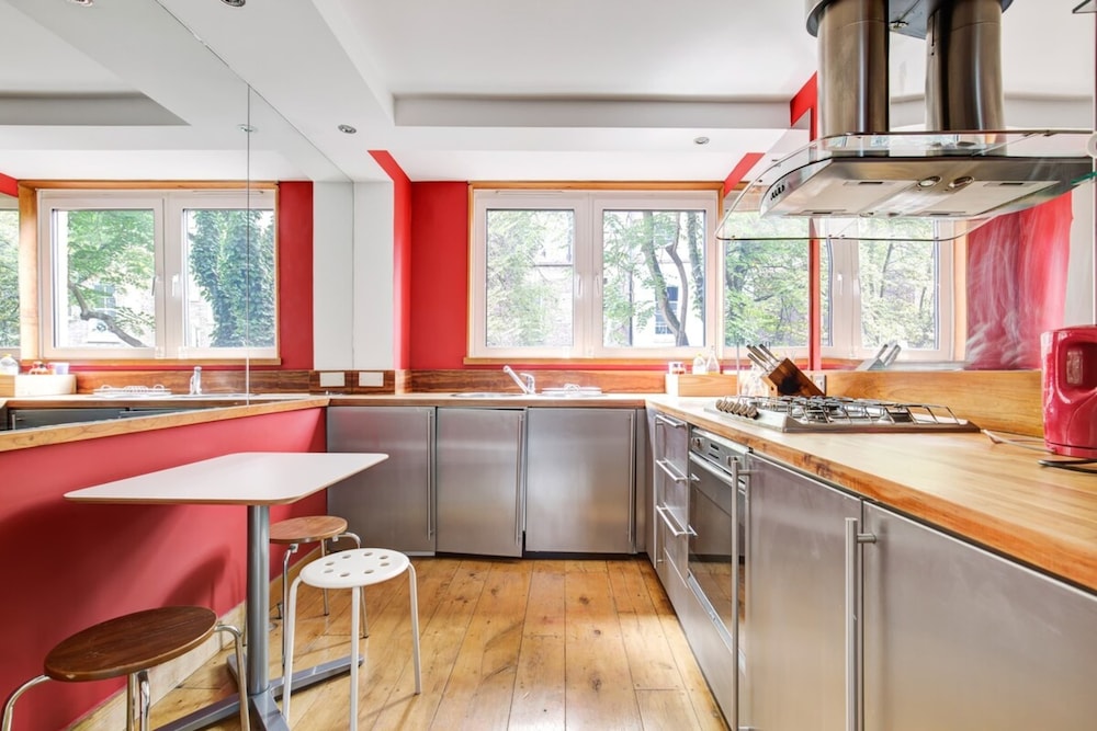 Modern Notting Hill 2 Bedroom Near Royal Oak Tube
