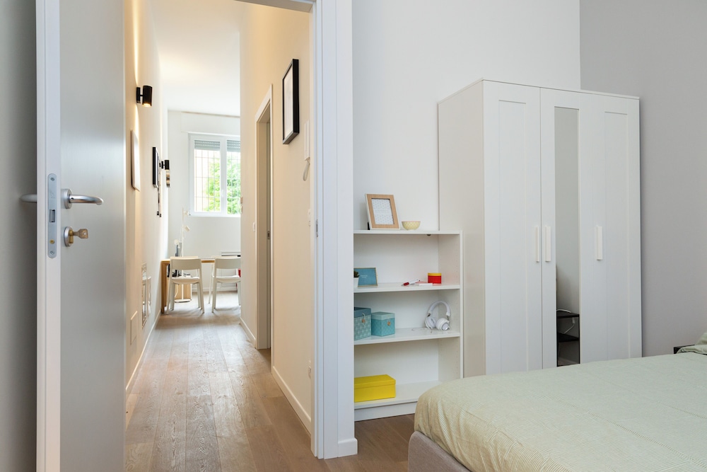 JOIVY Contemporary Apartments