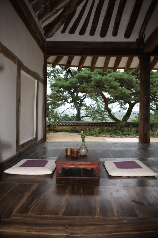 Okyeon pavilion