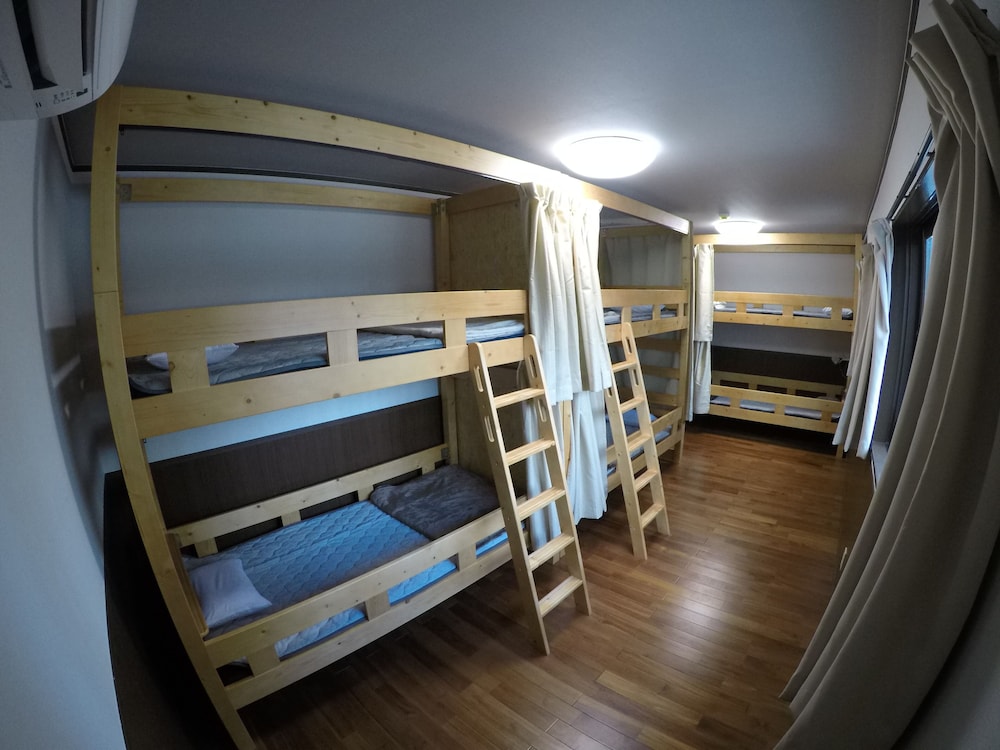 Miyakojima guest house cocoikoi - Hostel view 4