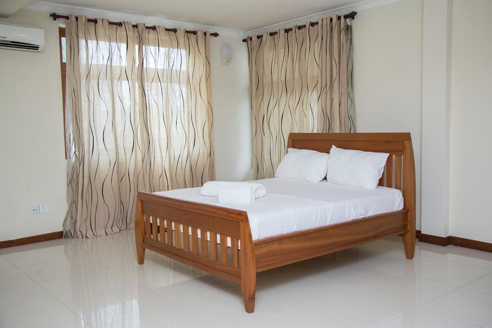 Baobab Hotel Apartment By Zakinn
