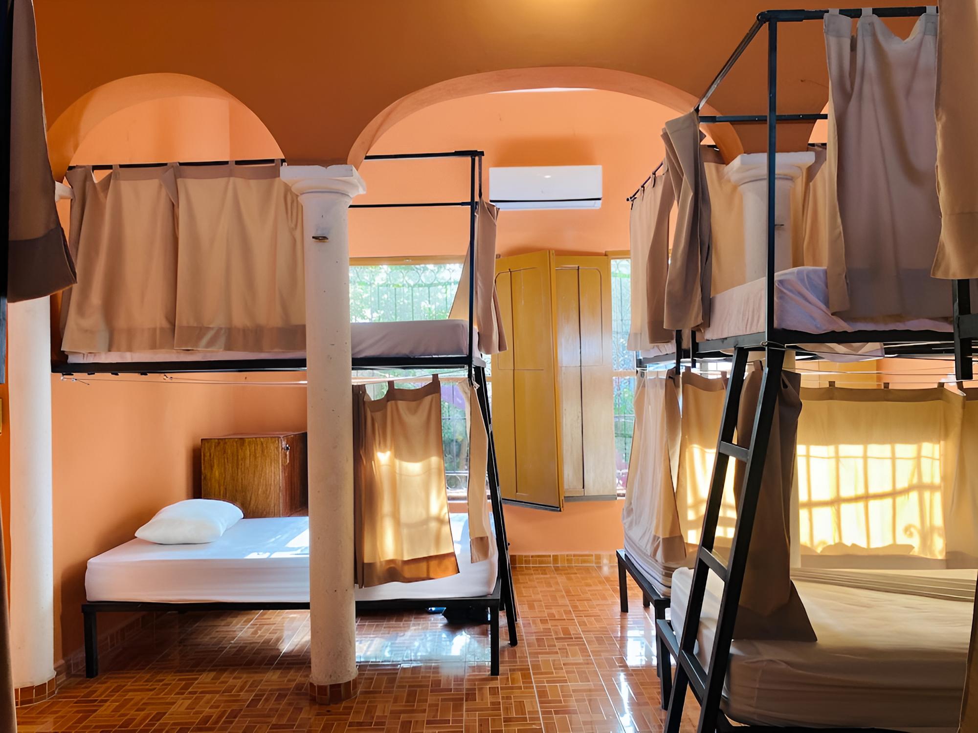 Alena Hostal - Property Image 7