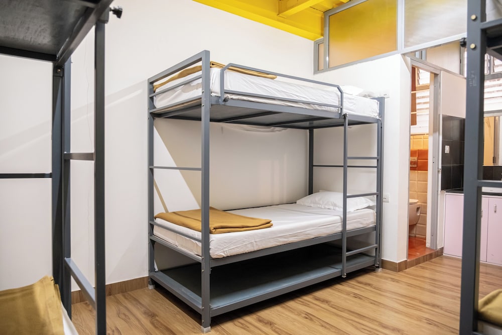 Stopover Backpackers Stay