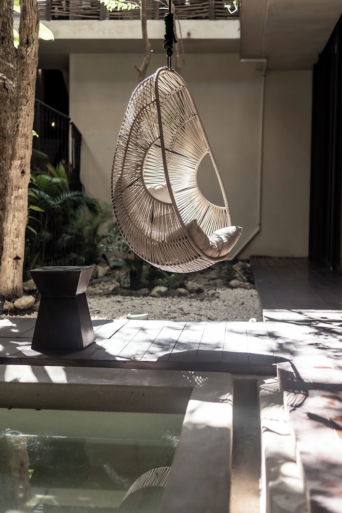 BT Homes - Zama Boho