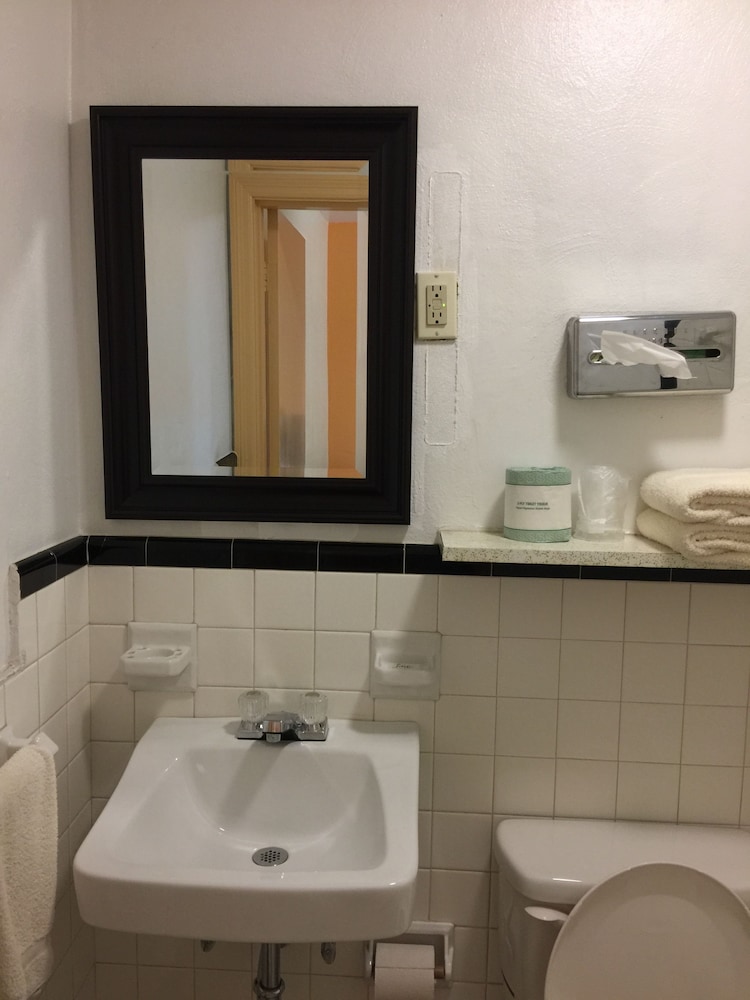 Old Kentucky Home Motel