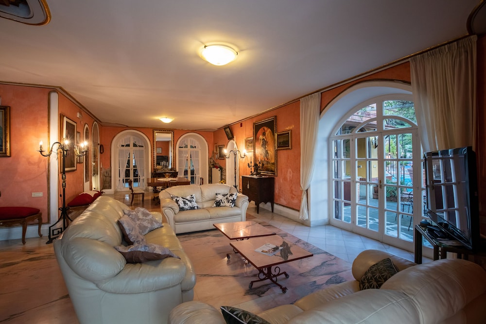 Villa Amalia Resort photo 3