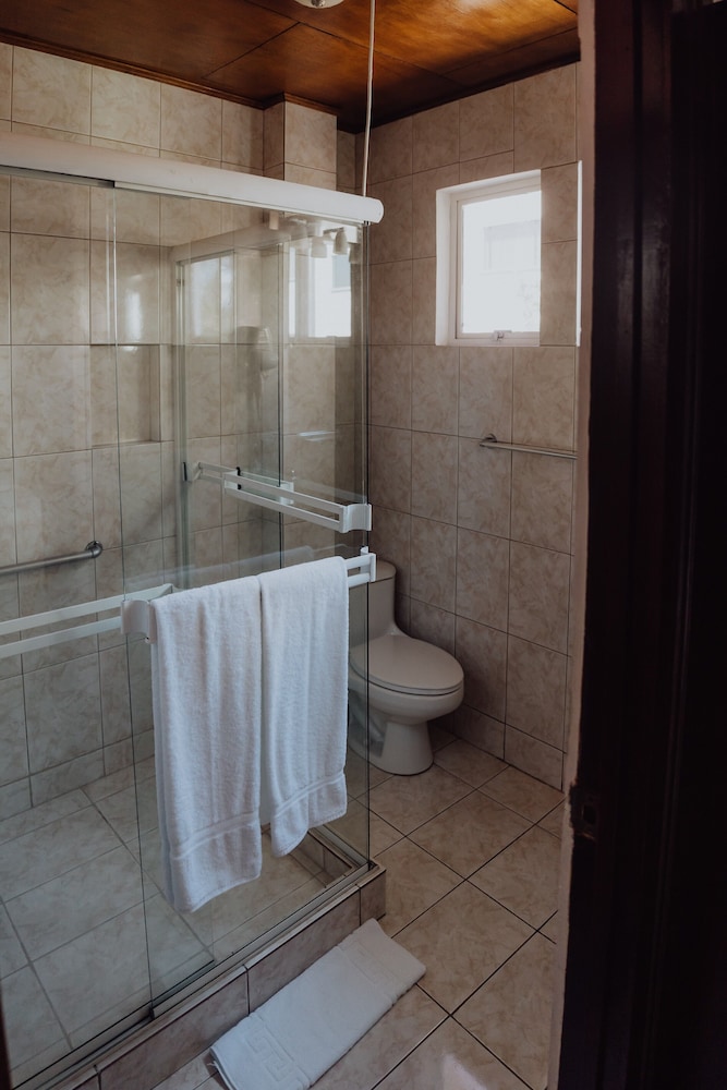 Dunn Inn - Property Image 126