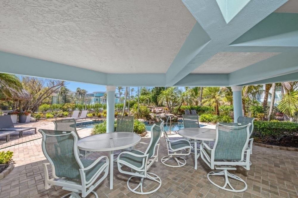 Raptiva Captiva Island 3 Bedroom Home