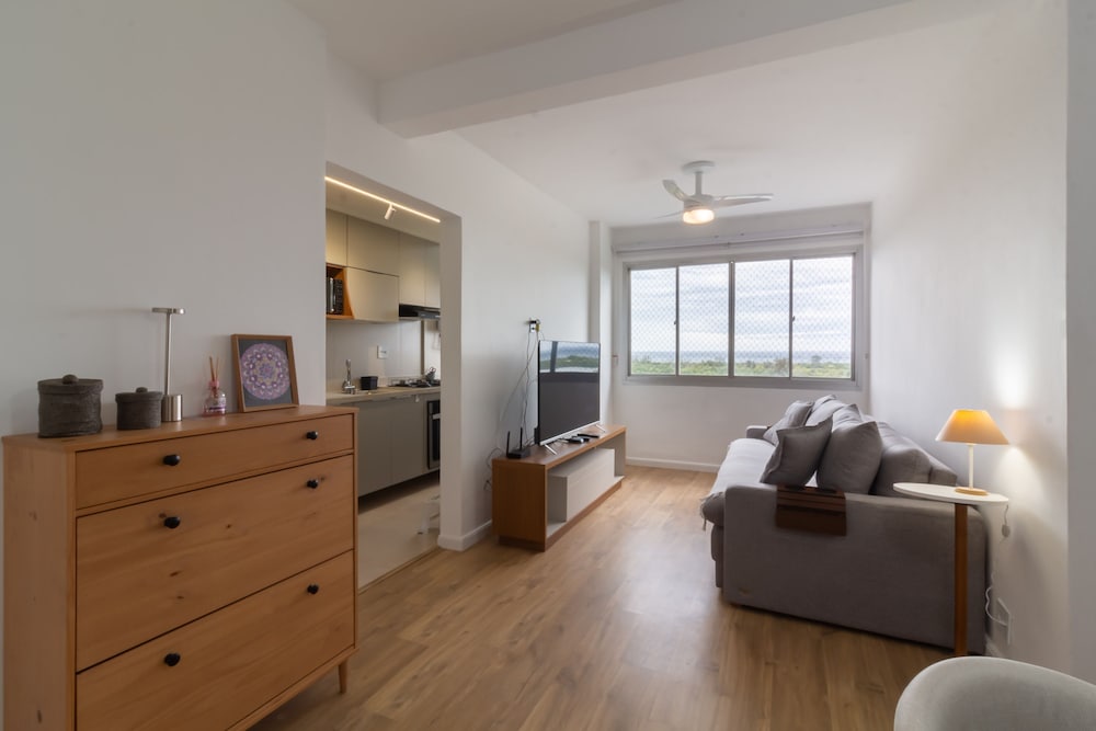 Your Complete Retreat in Barra da Tijuca Av702